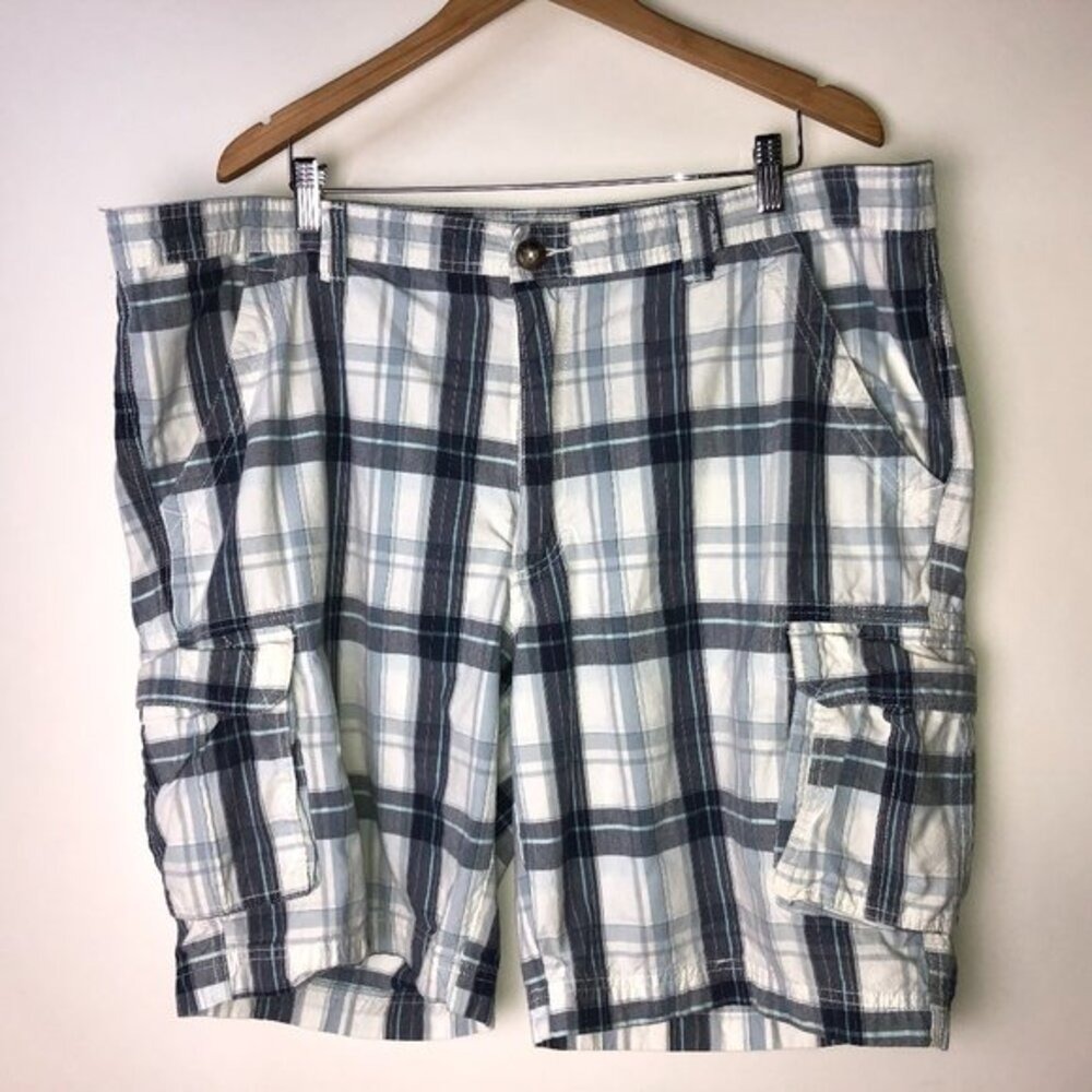 Gander Mountain Guide Series Plaid‎ Blue White Shorts Men's 46